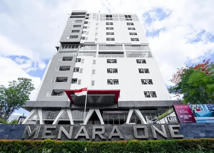 One Living At Menara One Hotel Surakarta 